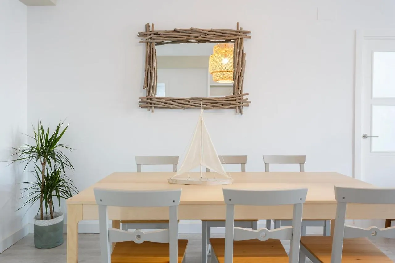 Atlantico Family Home Cadiz 0*,